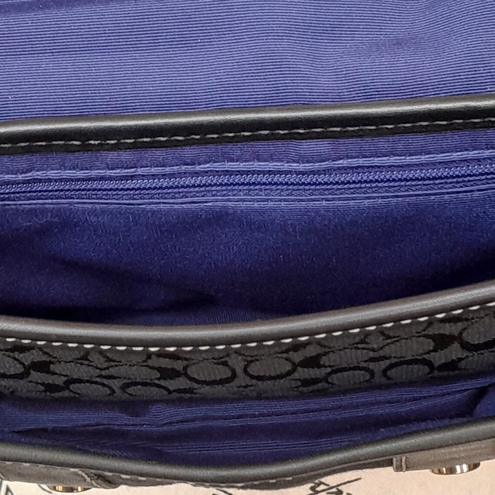 Vintage Coach Bon Voyage Belt Bag - Picture 7 of 8